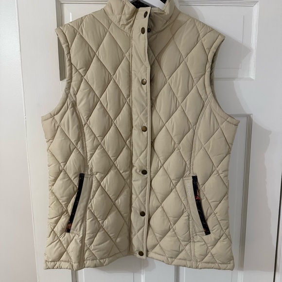 Barbour Quilted Vest - Picture 2 of 9